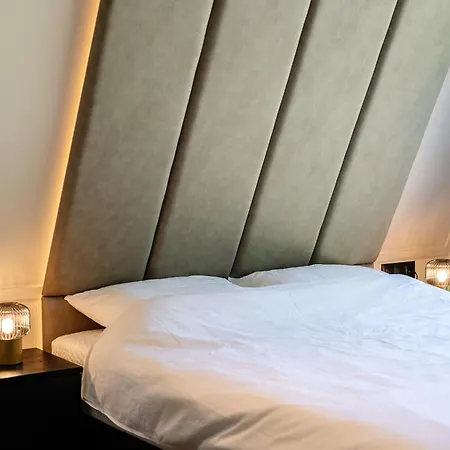 Dom wakacyjny With Private Pool & Hot Tub *